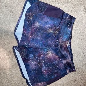 Athleta Girl Record Breaker Short EUC Medium (8-10)
